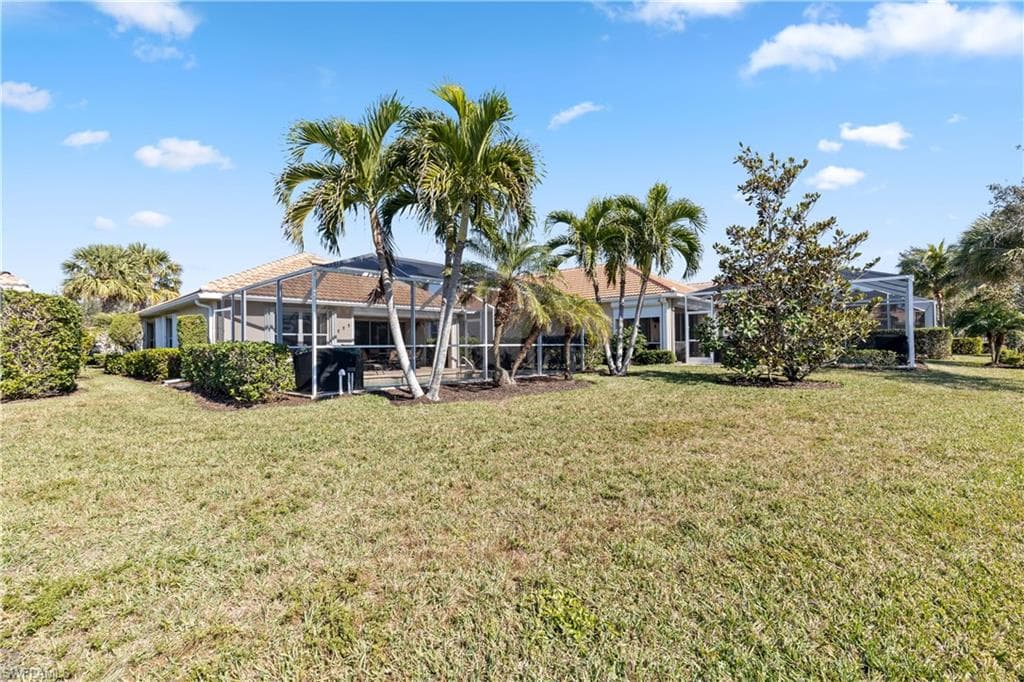 8752 Querce Ct, Naples, FL 34114-21