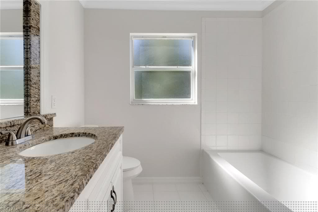 2161 23rd St SW, Naples, FL 34117-13