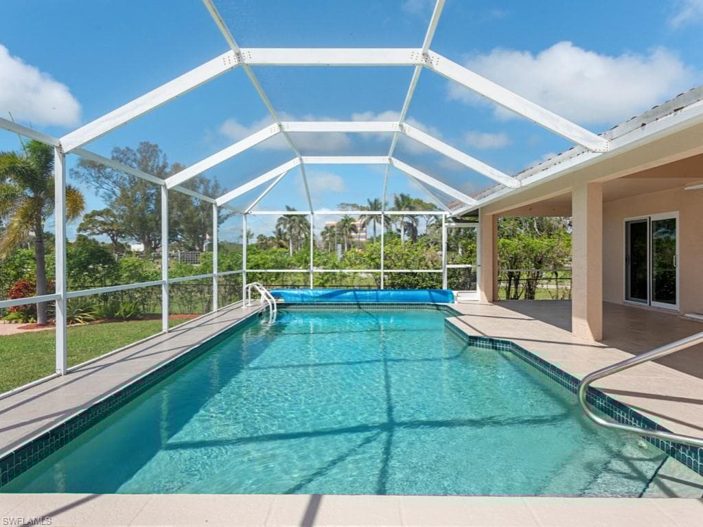 510 Bald Eagle Dr, Marco Island, FL 34145-23