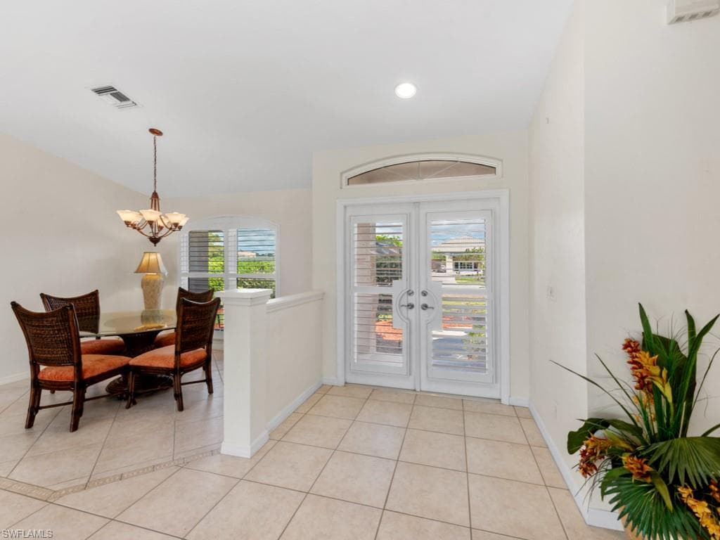510 Bald Eagle Dr, Marco Island, FL 34145-4
