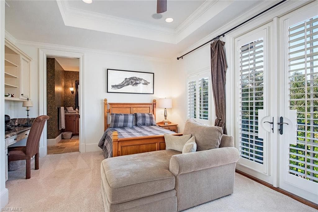 155 20th Ave S, Naples, FL 34102-21