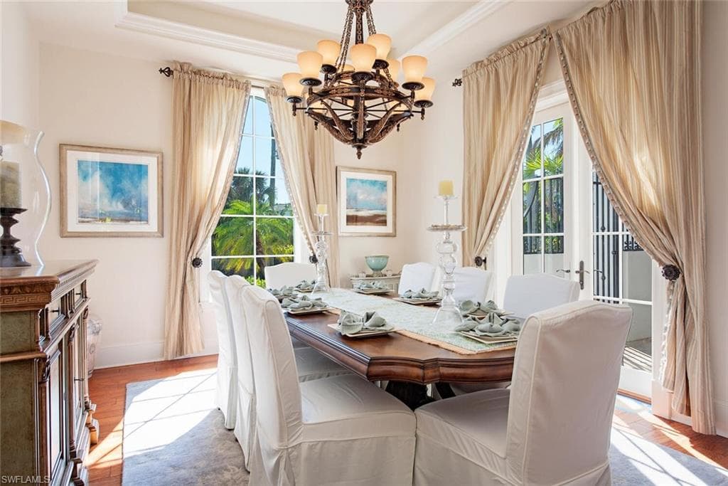 155 20th Ave S, Naples, FL 34102-7