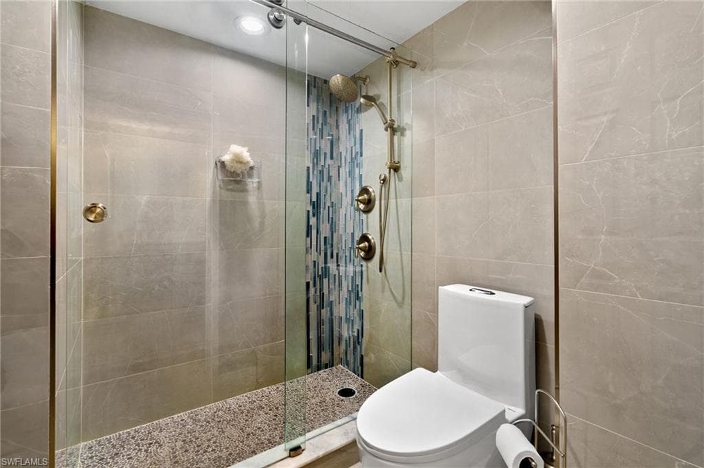 10475 Gulf Shore Dr 112, Naples, FL 34108-14