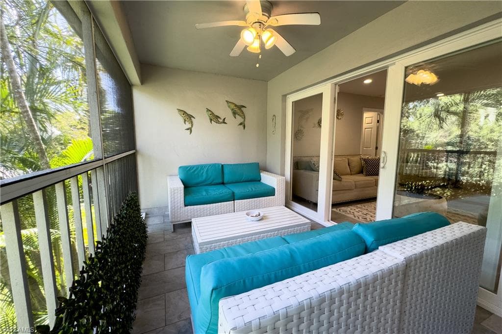 102 Bob O Link Way 2b, Naples, FL 34105-7