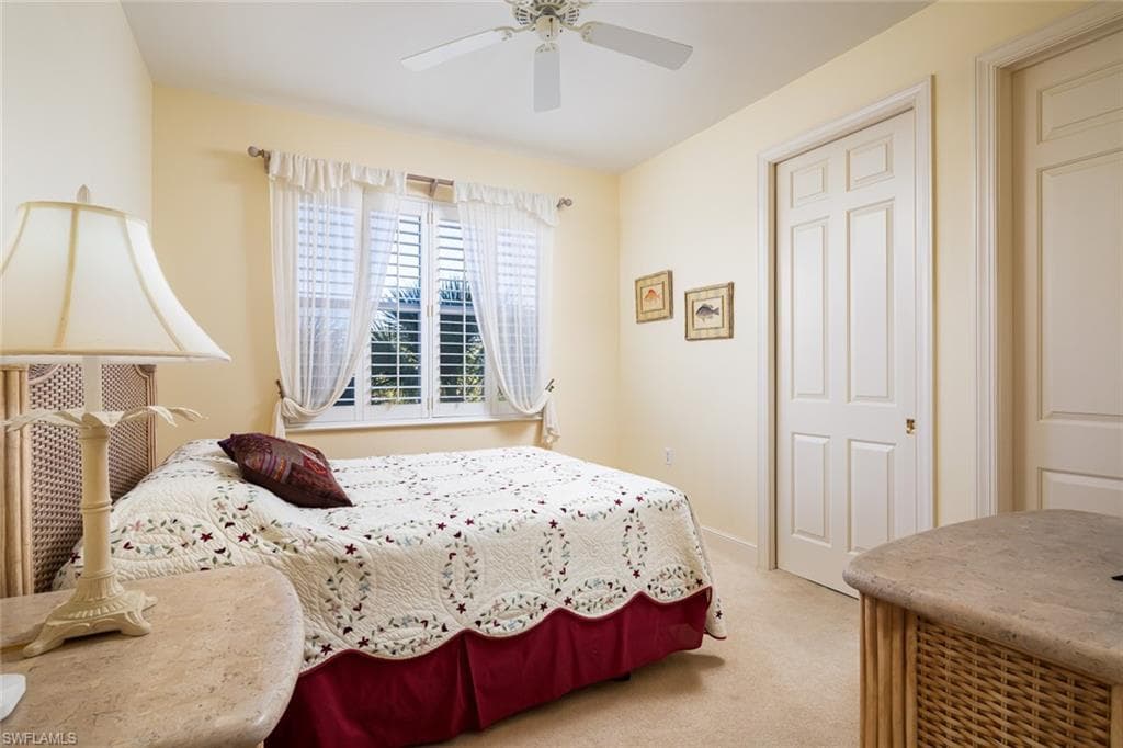 720 Waterford Dr 303, Naples, FL 34113-17