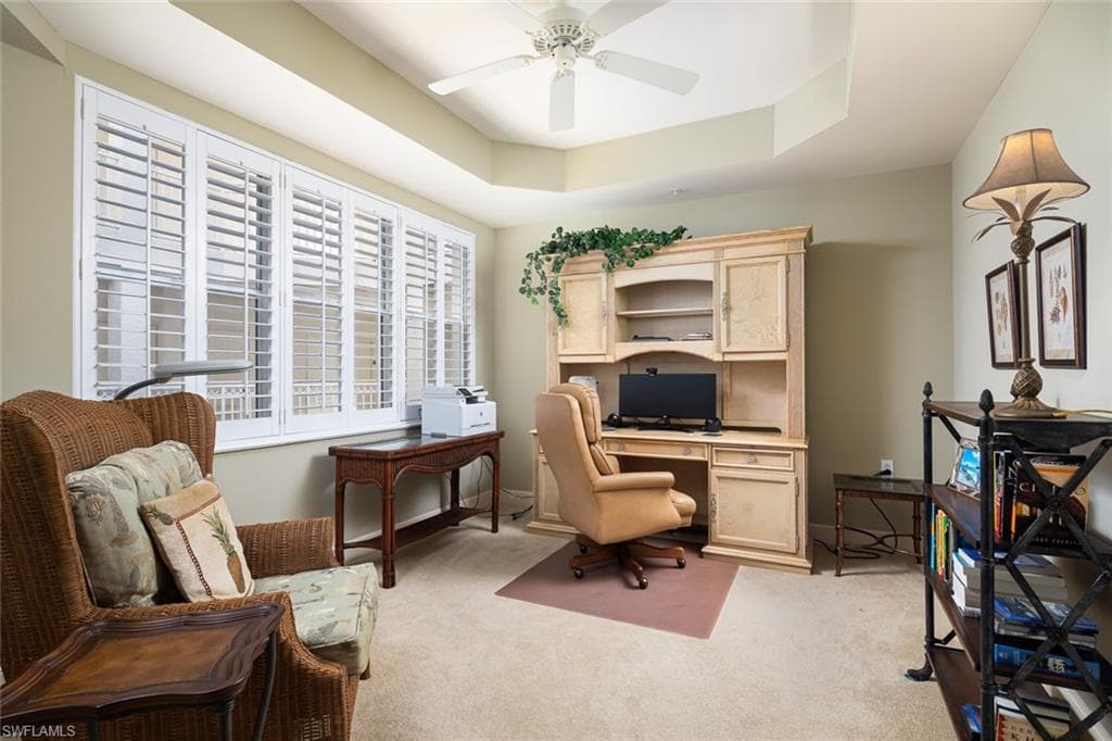 720 Waterford Dr 303, Naples, FL 34113-19