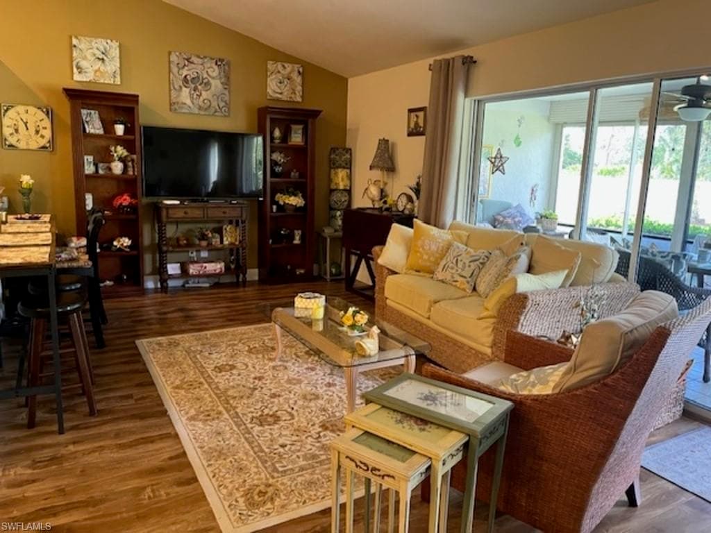 6974 Brandywine Cir, Fort Myers, FL 33919-8