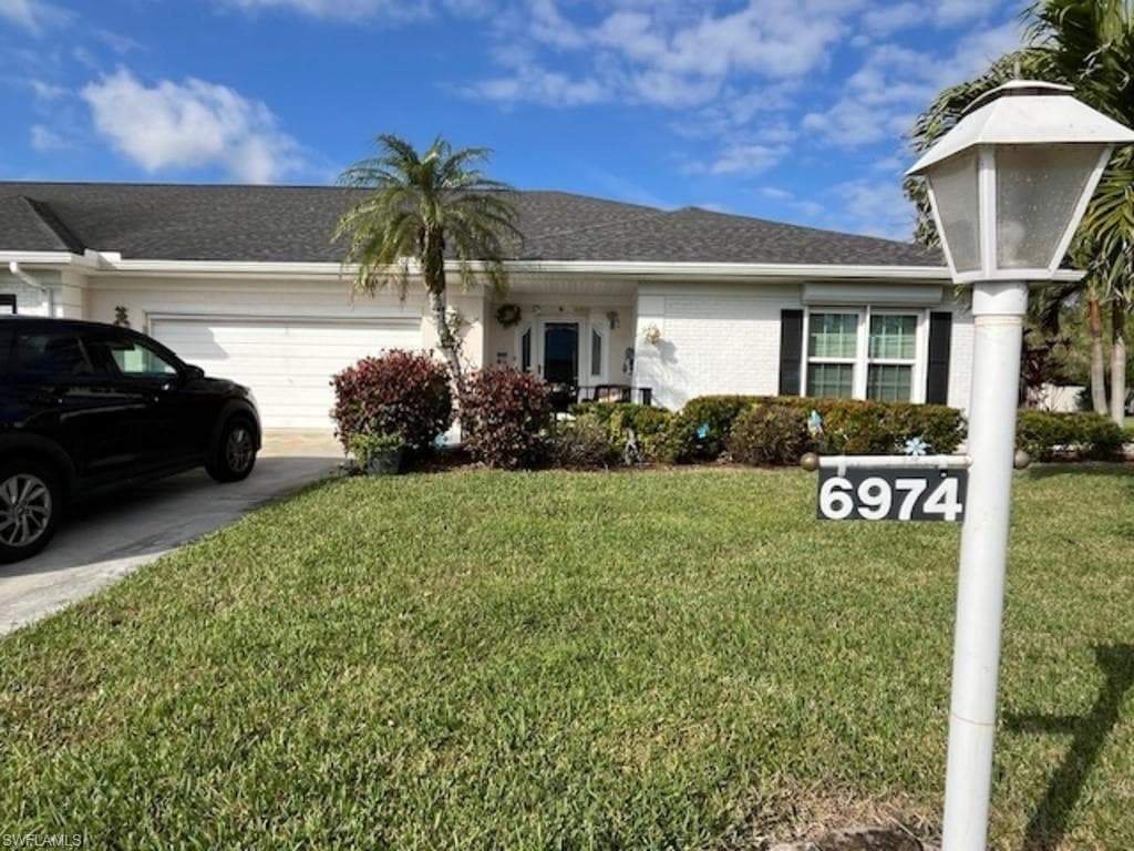 6974 Brandywine Cir, Fort Myers, FL 33919-1