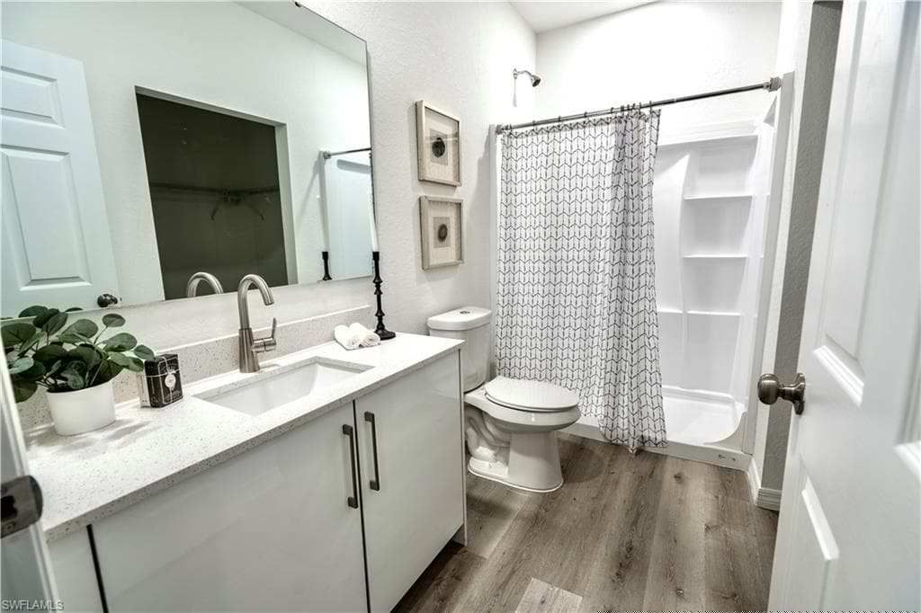 1901 Lorna Ave, Lehigh Acres, FL 33972-17