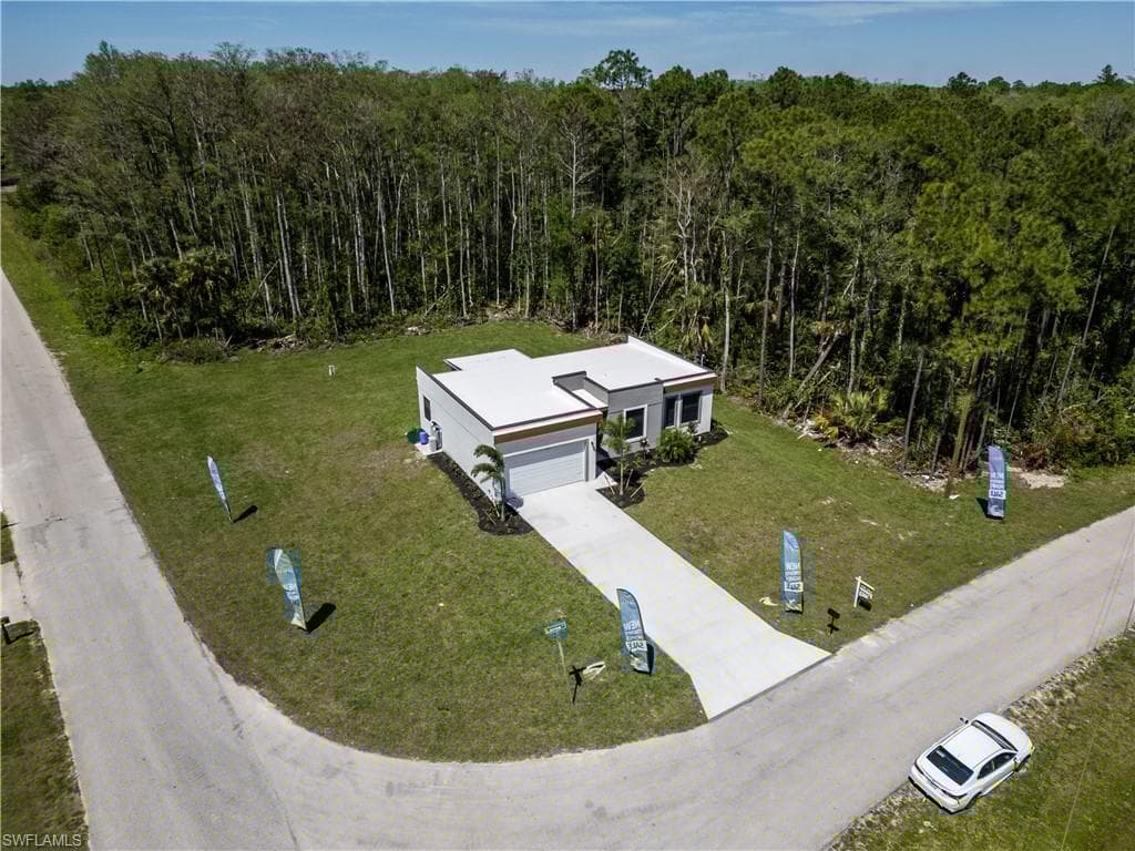 1901 Lorna Ave, Lehigh Acres, FL 33972-3