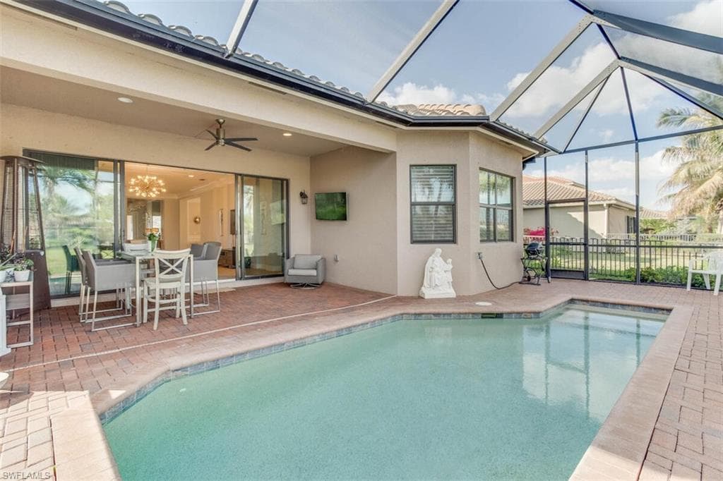 13517 Mandarin Cir, Naples, FL 34109-21