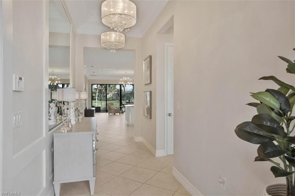 13517 Mandarin Cir, Naples, FL 34109-3