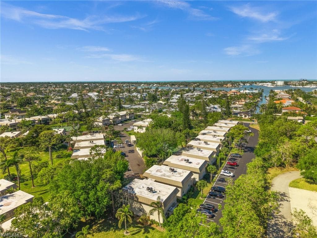 1549 Sandpiper St 75, Naples, FL 34102-23
