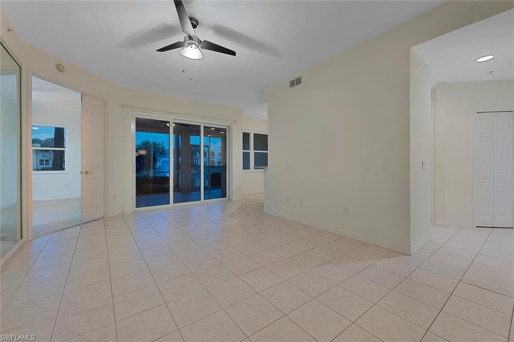 4690 Hawks Nest Way E102, Naples, FL 34114-10