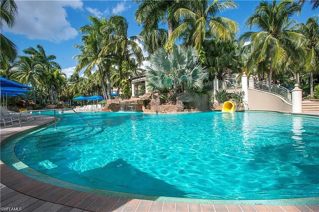 4690 Hawks Nest Way E102, Naples, FL 34114-18