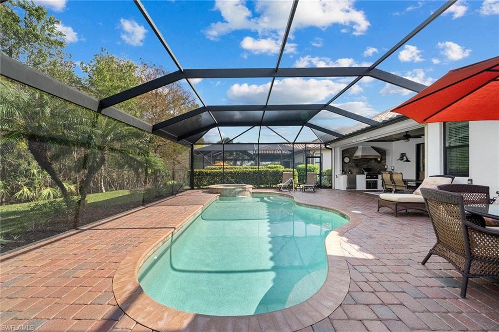 12614 Fenhurst Way, Naples, FL 34120-34
