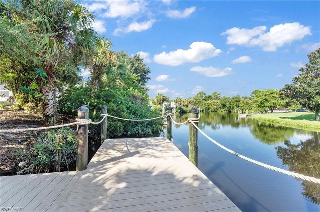 1913 Indian Creek Dr, North Fort Myers, FL 33917-3