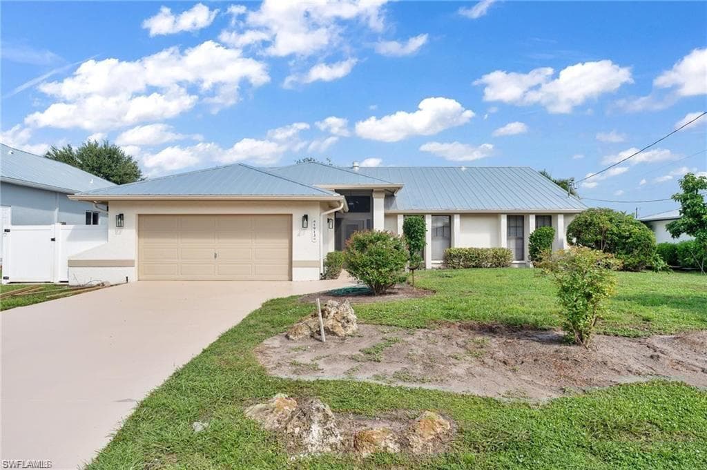 1913 Indian Creek Dr, North Fort Myers, FL 33917-5