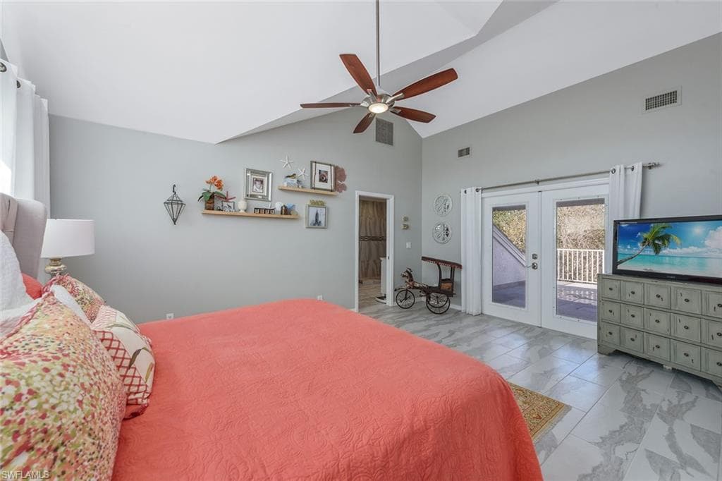 360 Gumbo Limbo Ln, Marco Island, FL 34145-11