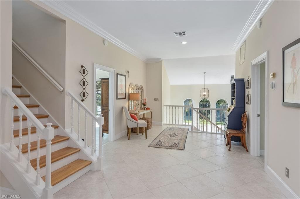 360 Gumbo Limbo Ln, Marco Island, FL 34145-28