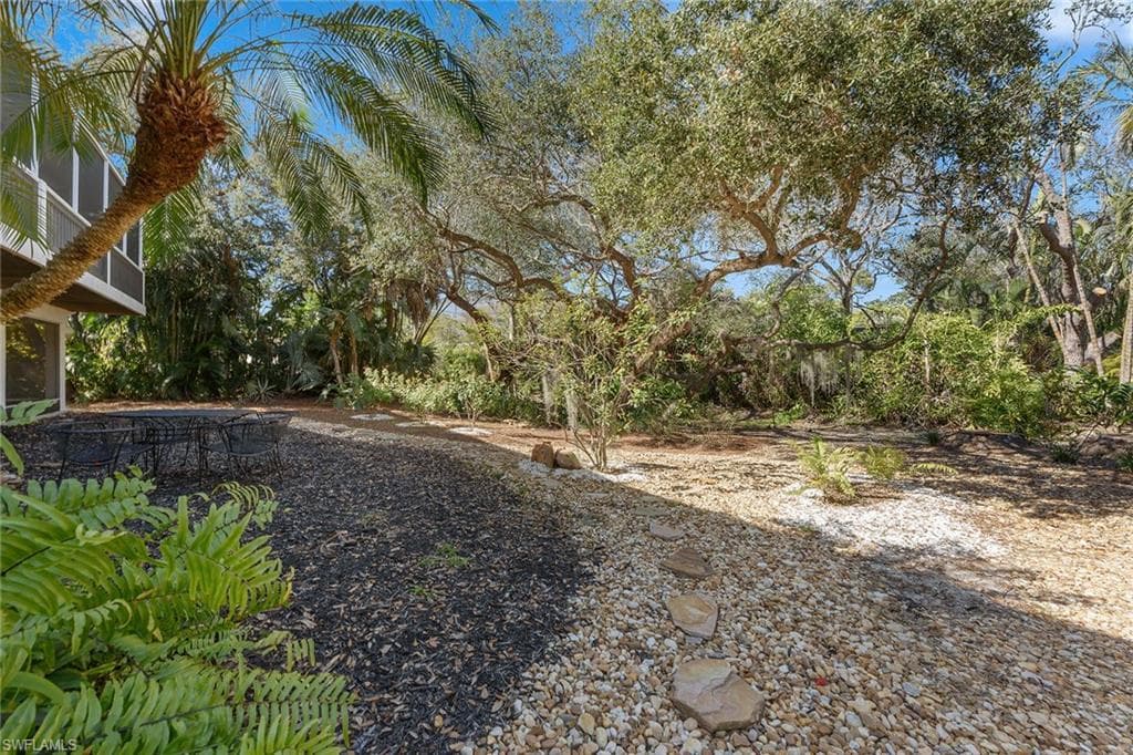 360 Gumbo Limbo Ln, Marco Island, FL 34145-37