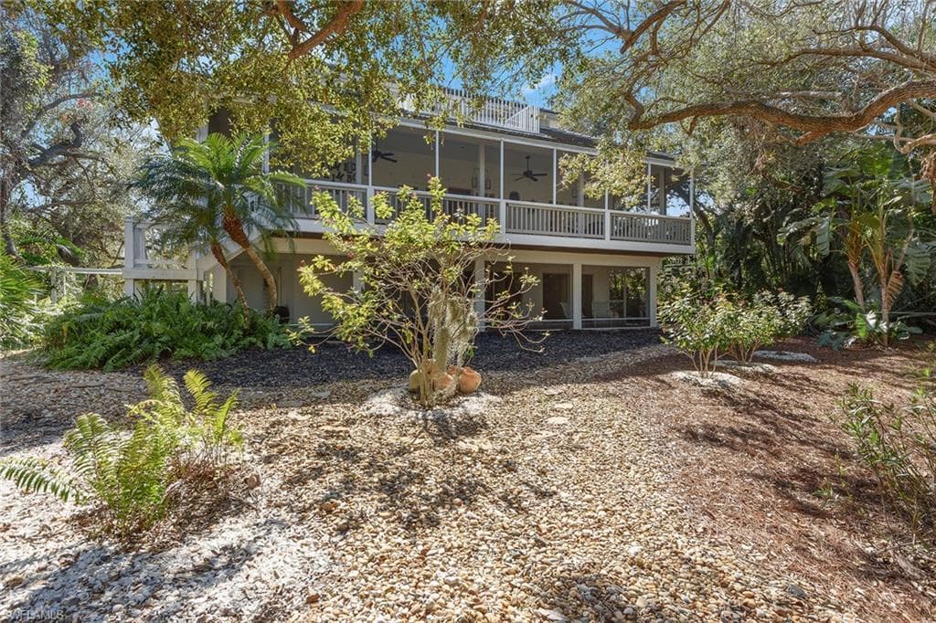 360 Gumbo Limbo Ln, Marco Island, FL 34145-38
