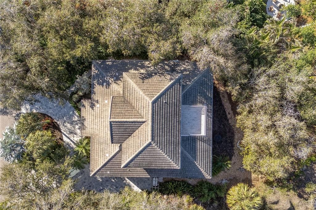 360 Gumbo Limbo Ln, Marco Island, FL 34145-39