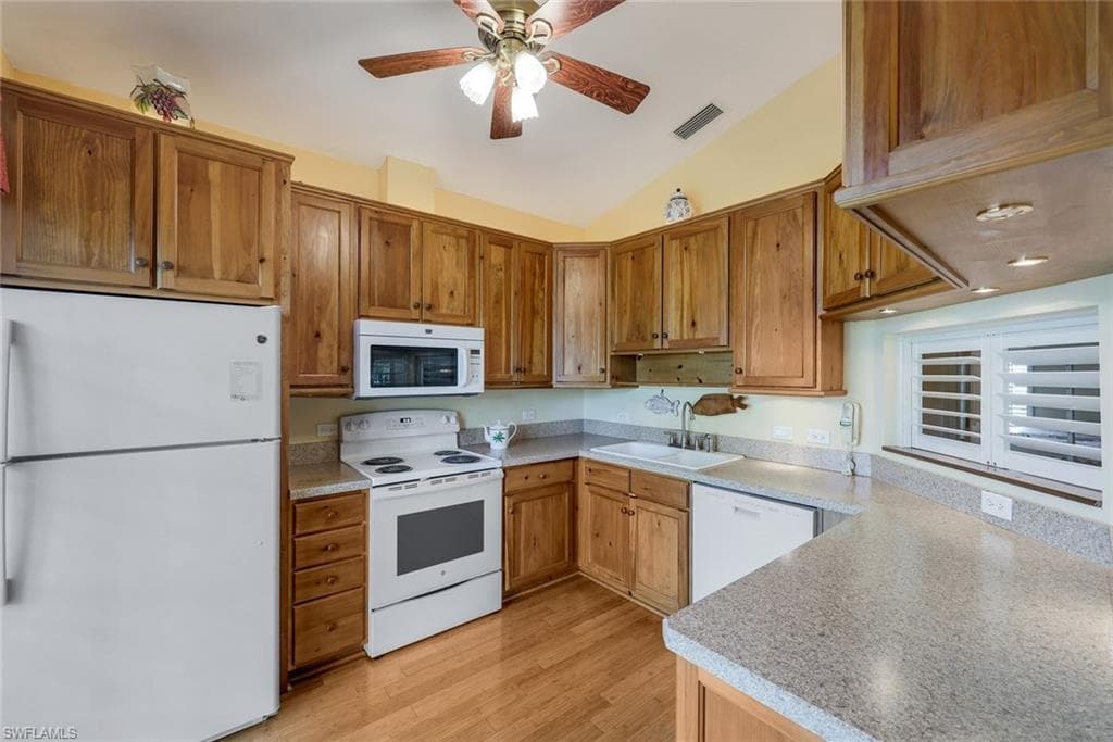 3812 Survey Cir, Bonita Springs, FL 34134-15