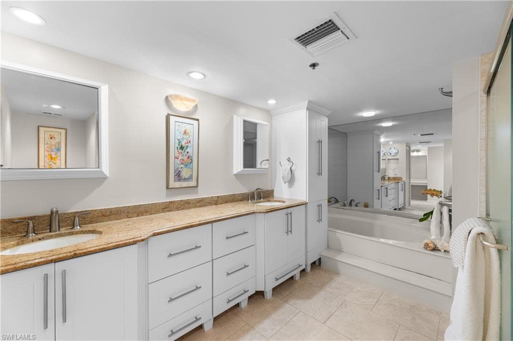 6361 Pelican Bay Blvd 201, Naples, FL 34108-24