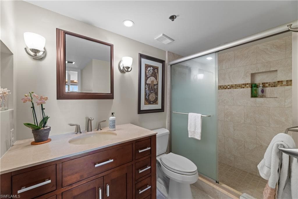 6361 Pelican Bay Blvd 201, Naples, FL 34108-30