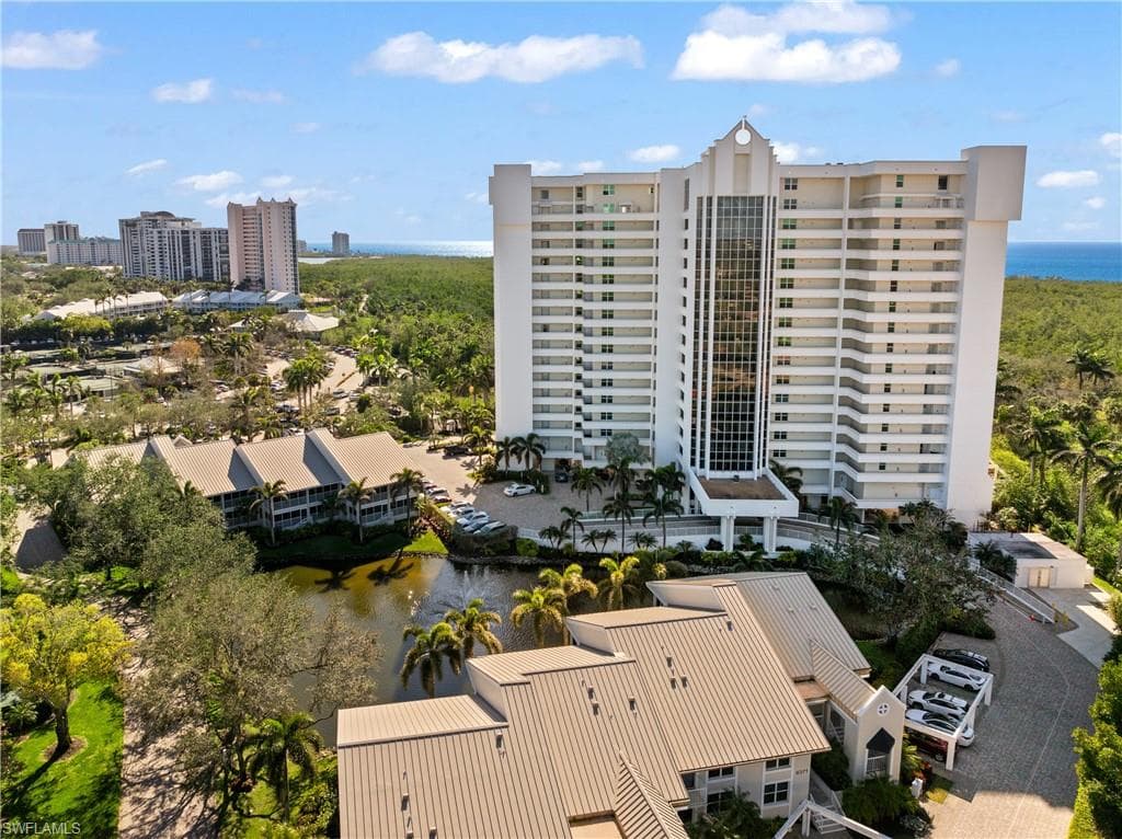6361 Pelican Bay Blvd 201, Naples, FL 34108-32