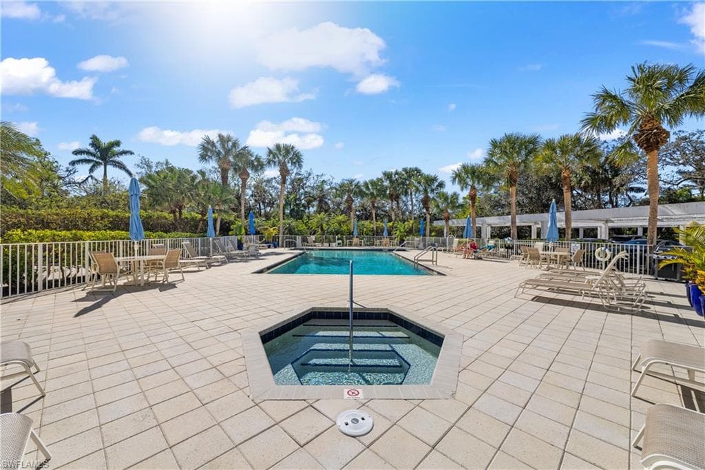 6361 Pelican Bay Blvd 201, Naples, FL 34108-41