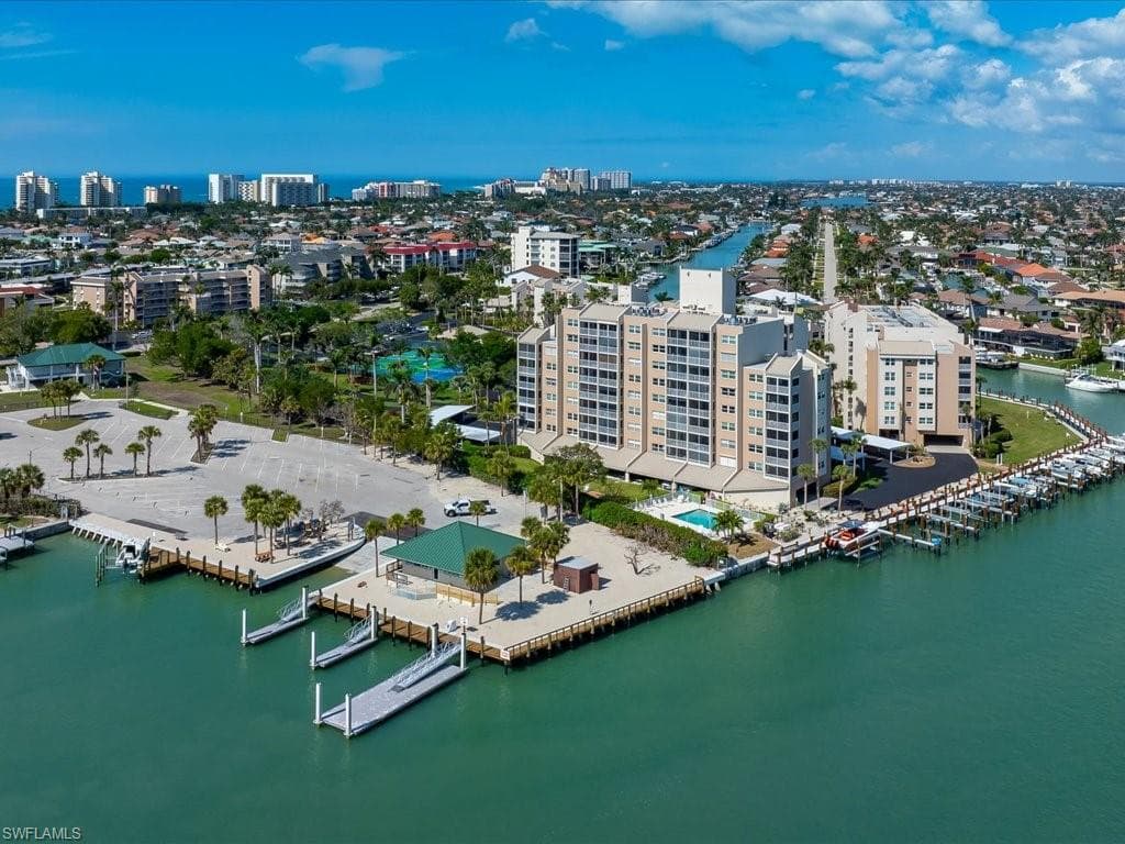 901 Collier Ct 205, Marco Island, FL 34145-27