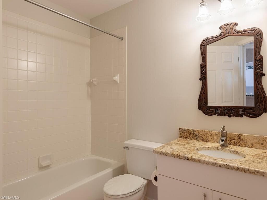 3785 Fieldstone Blvd 203, Naples, FL 34109-12