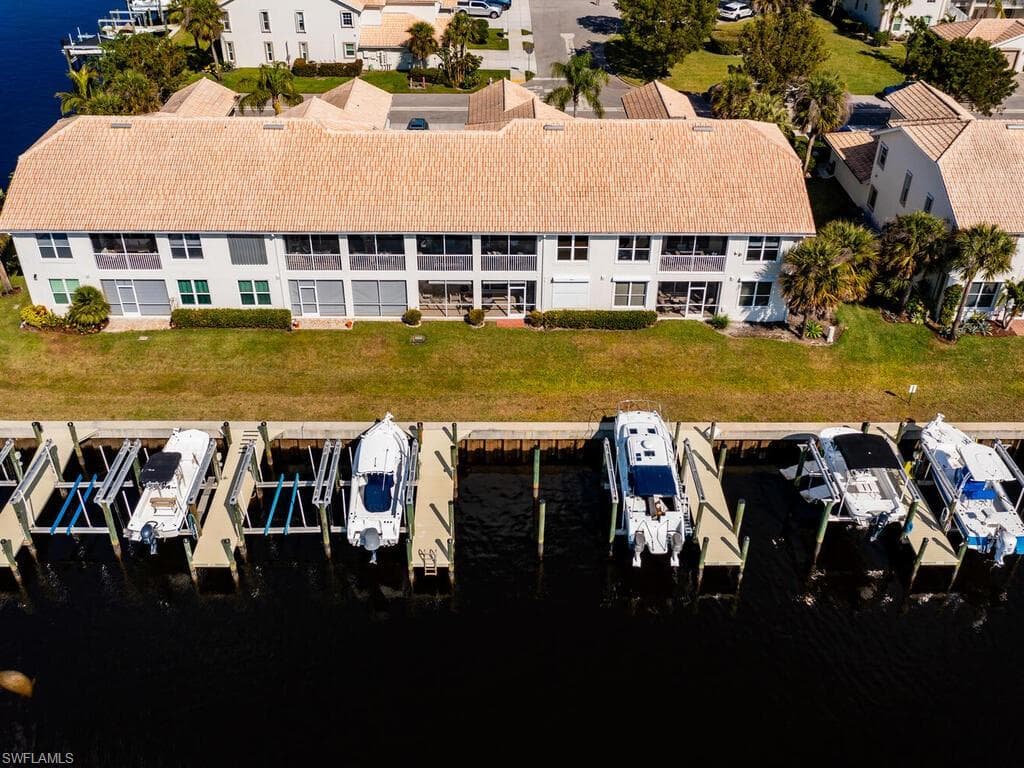 380 Stella Maris Dr N 2605, Naples, FL 34114-38