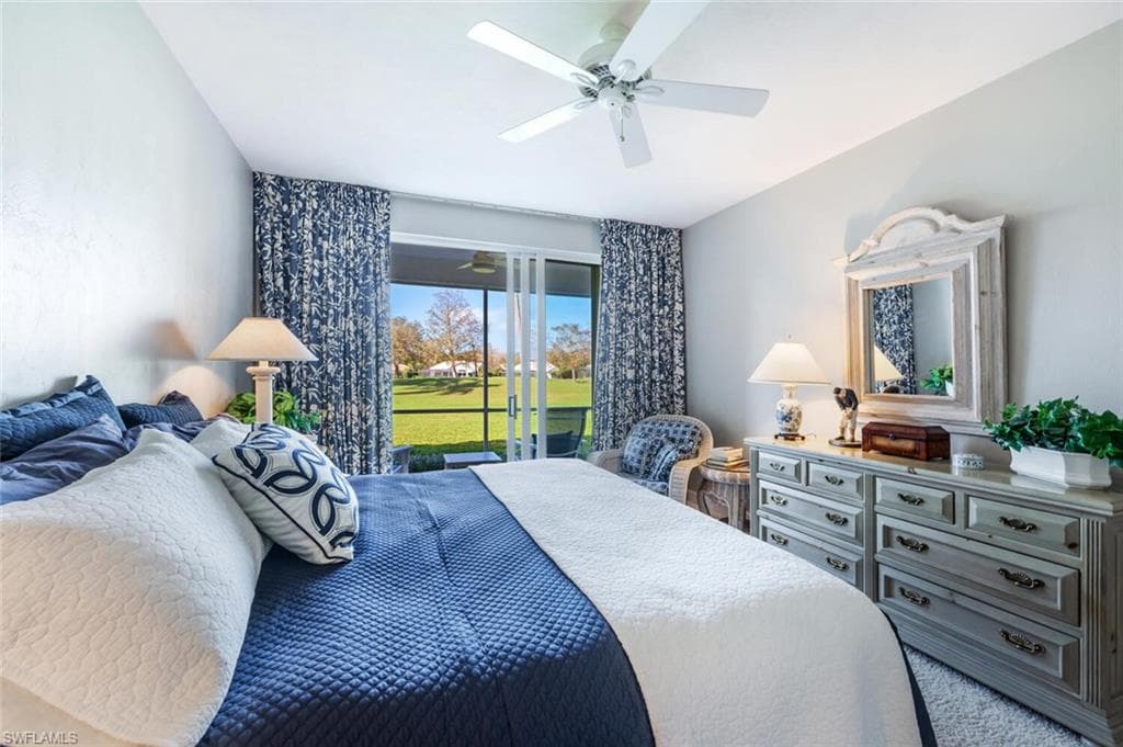 496 Edgemere Way E 102, Naples, FL 34105-26
