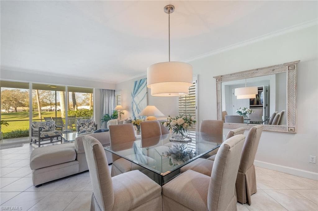 496 Edgemere Way E 102, Naples, FL 34105-8