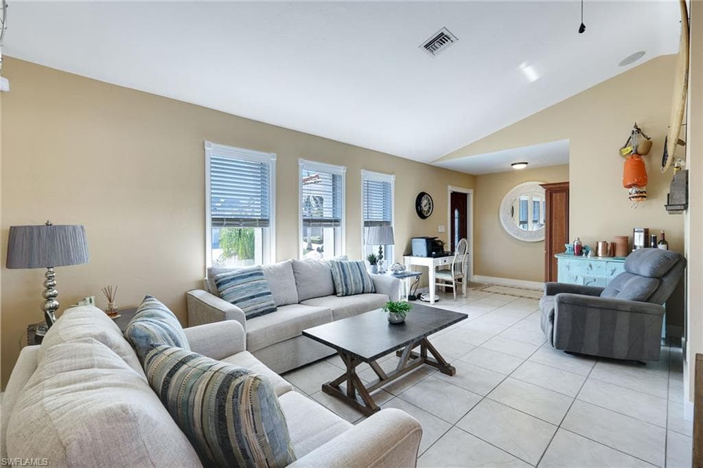 970 Ironwood Ct, Marco Island, FL 34145-15