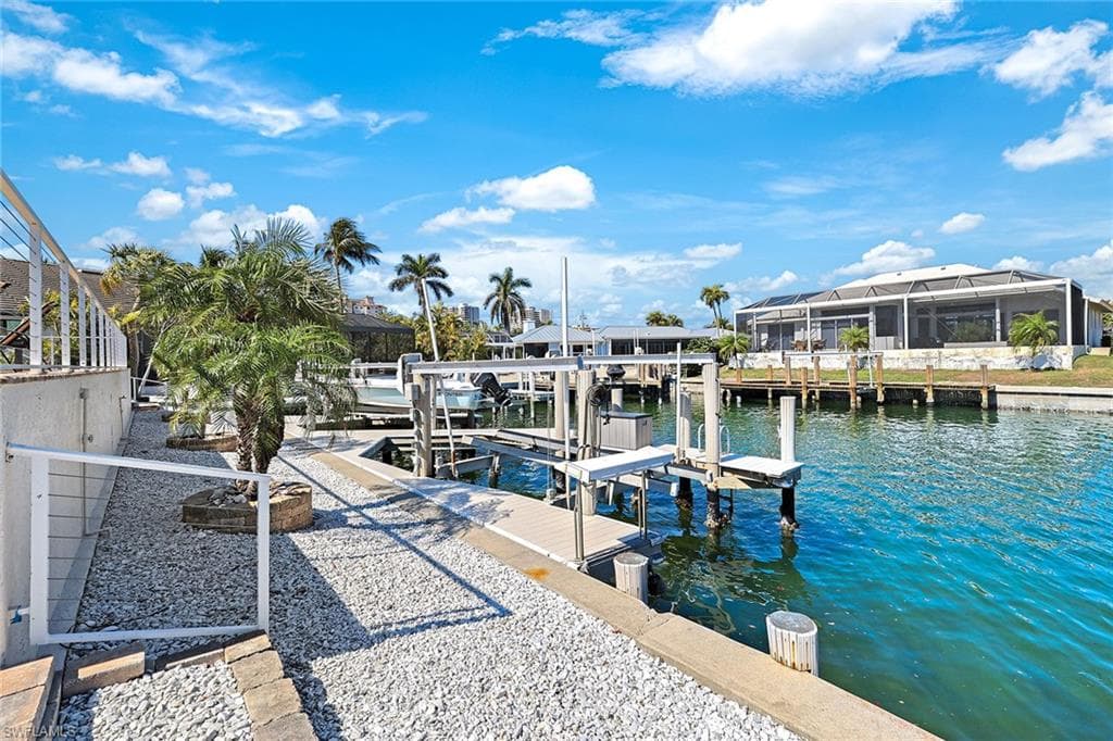 970 Ironwood Ct, Marco Island, FL 34145-33