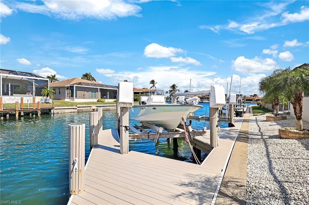 970 Ironwood Ct, Marco Island, FL 34145-34