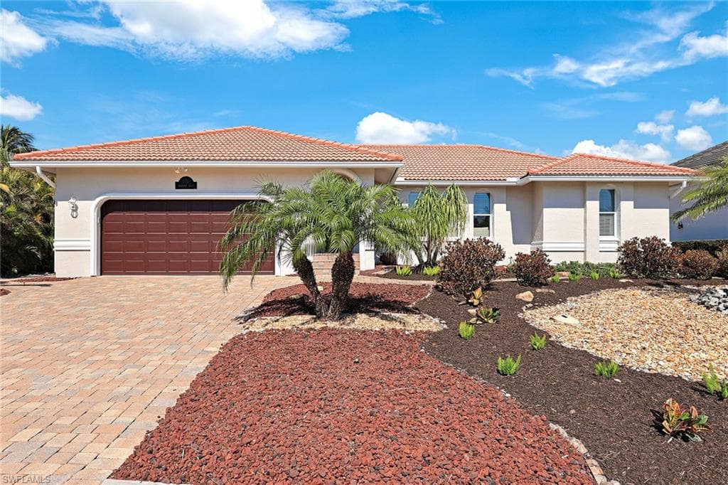 970 Ironwood Ct, Marco Island, FL 34145-42
