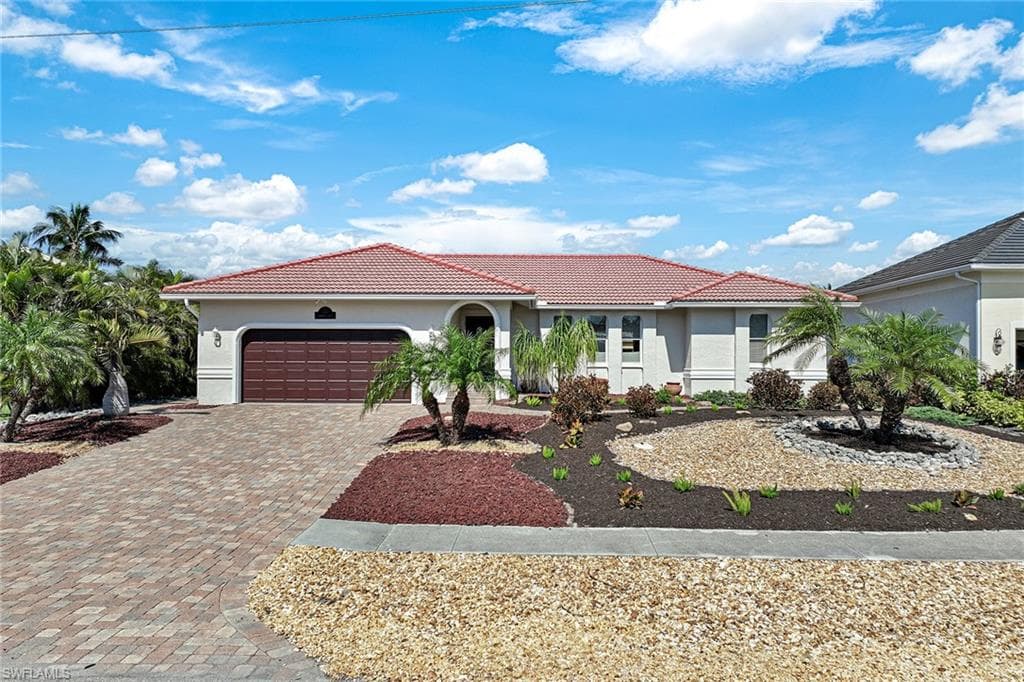 970 Ironwood Ct, Marco Island, FL 34145-3