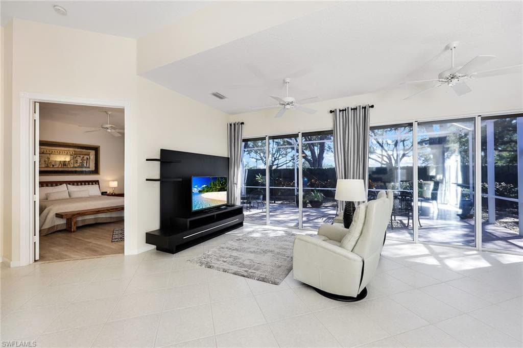5972 Via Bella Ct, Naples, FL 34109-18