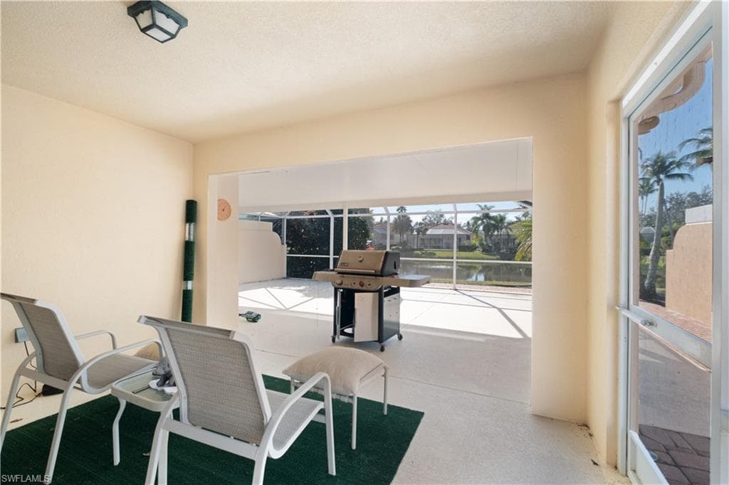 4910 Kingston Way, Naples, FL 34119-13