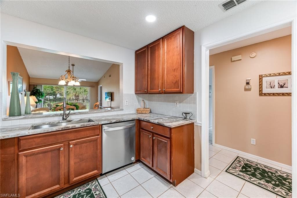 725 Landover Ct 204, Naples, FL 34104-14