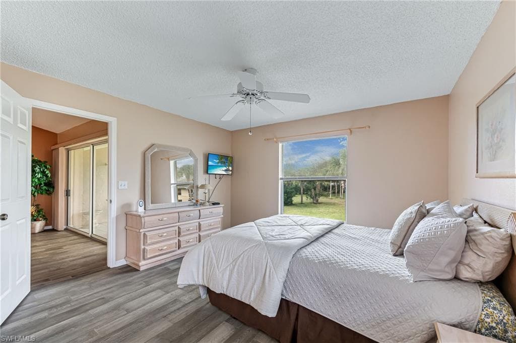 725 Landover Ct 204, Naples, FL 34104-20