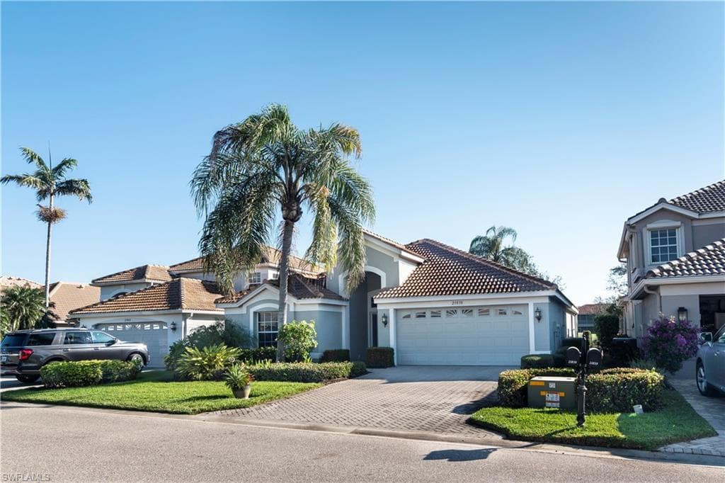 23830 Copperleaf Blvd, Estero, FL 34135-1