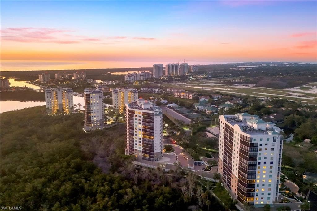 455 Cove Tower Dr 801, Naples, FL 34110-49