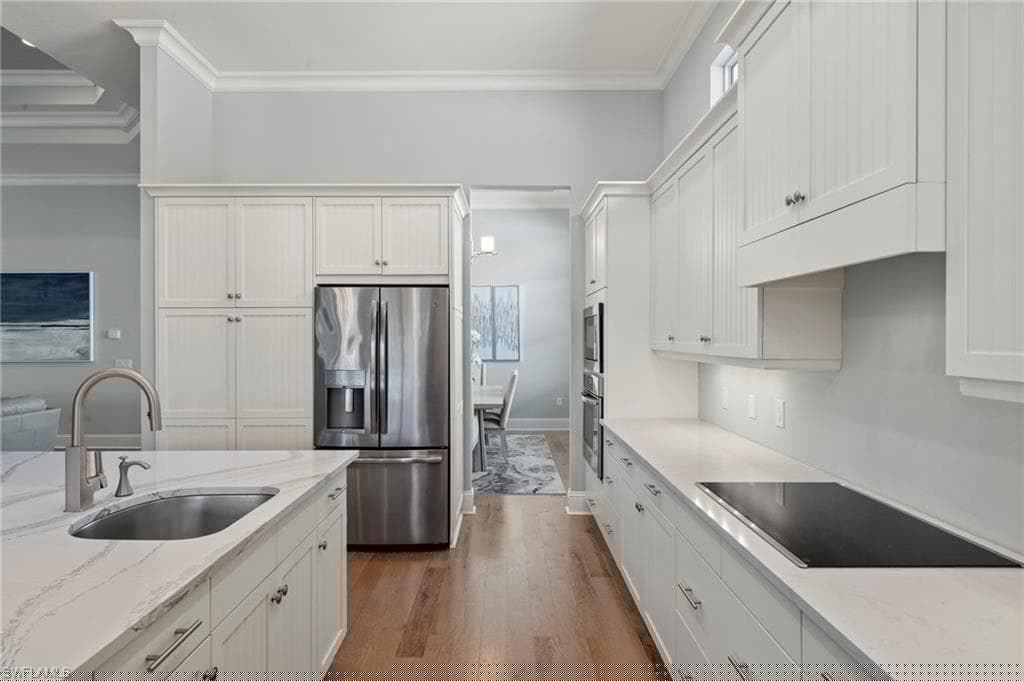 6420 Pembroke Way, Naples, FL 34113-21