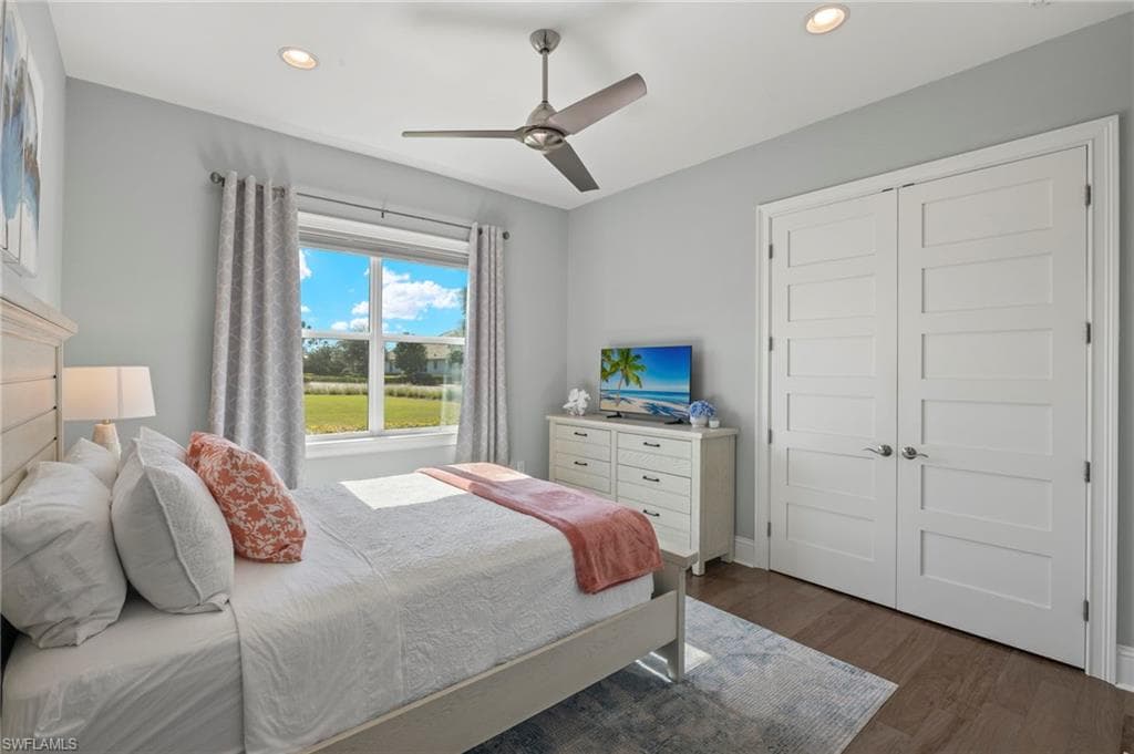 6420 Pembroke Way, Naples, FL 34113-22
